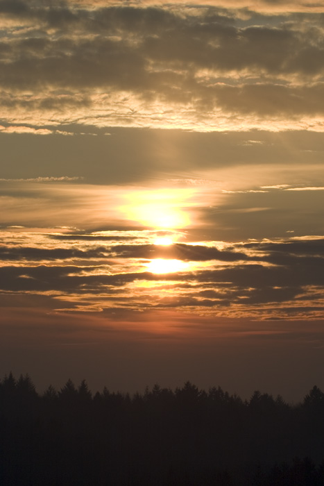 Lichtsäule bei Sonnenuntergang