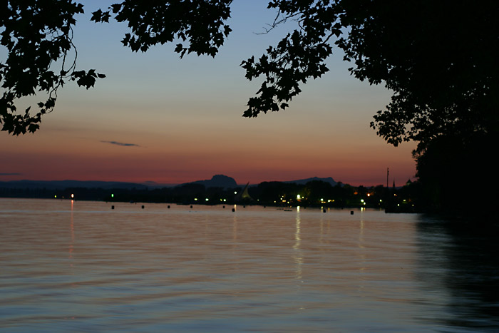 Mondsichel und Venus und Jupiter  ber Radolfzell am Bodensee, Mettnau 