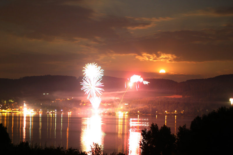 Feuerwerk Nationalfeiertag Schweiz Steckborn