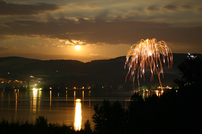 Feuerwerk Nationalfeiertag Schweiz Steckborn